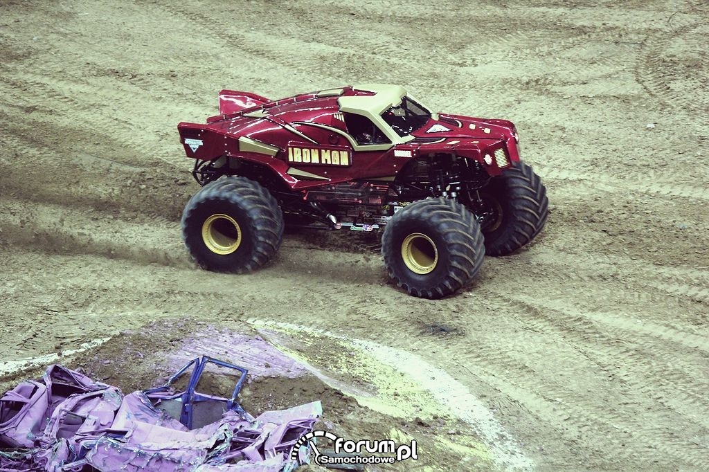 Iron Man - Monster Truck, 10