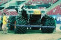 Max-D - Monster Truck na Pit Party, 2