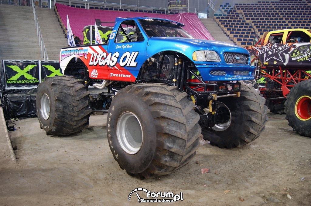 Monster Truck Bigfoot, 4
