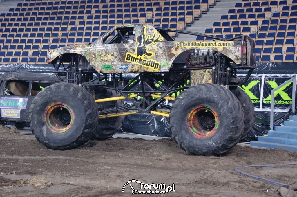 Monster Truck Bucked Up, 3