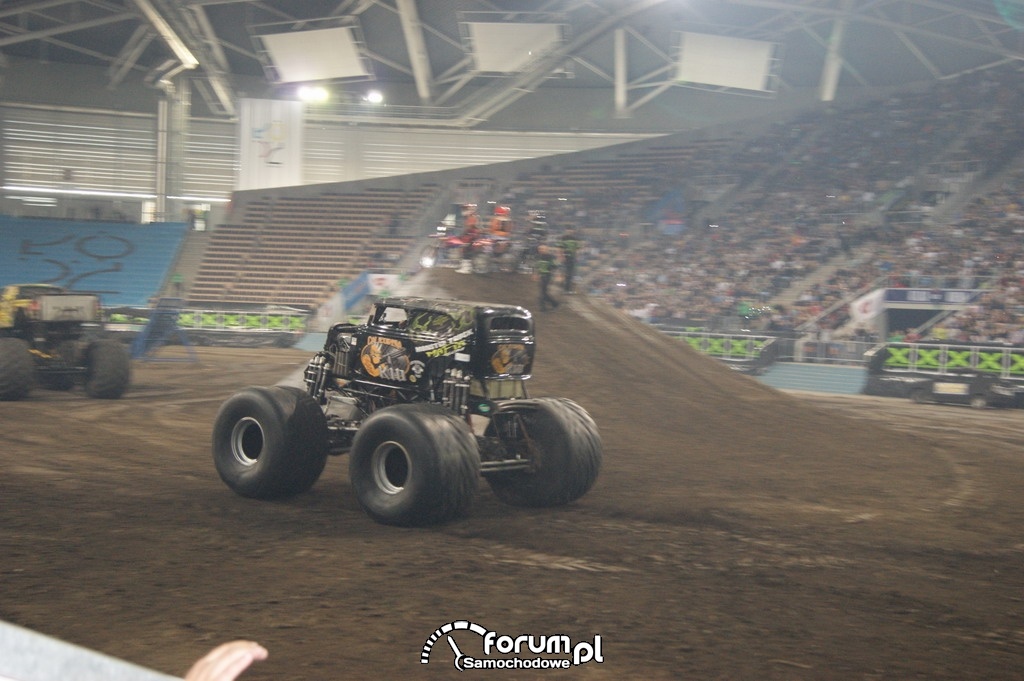Monster Truck California Kid, 9
