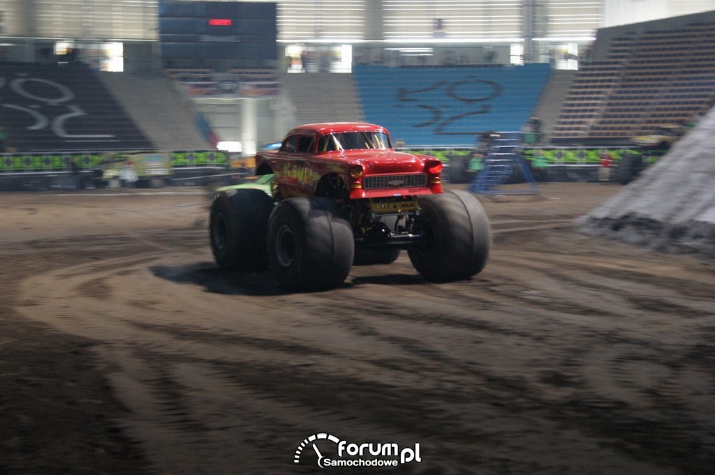 Monster Truck Raging Bull, 6