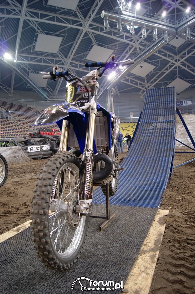 Motocykle kaskaderów z FMX Stunt Riders, 6