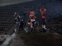 Motocyklowi kaskaderzy z FMX Stunt Riders
