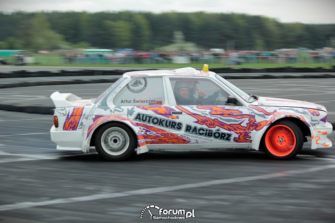 Drift BMW E30 TAXI