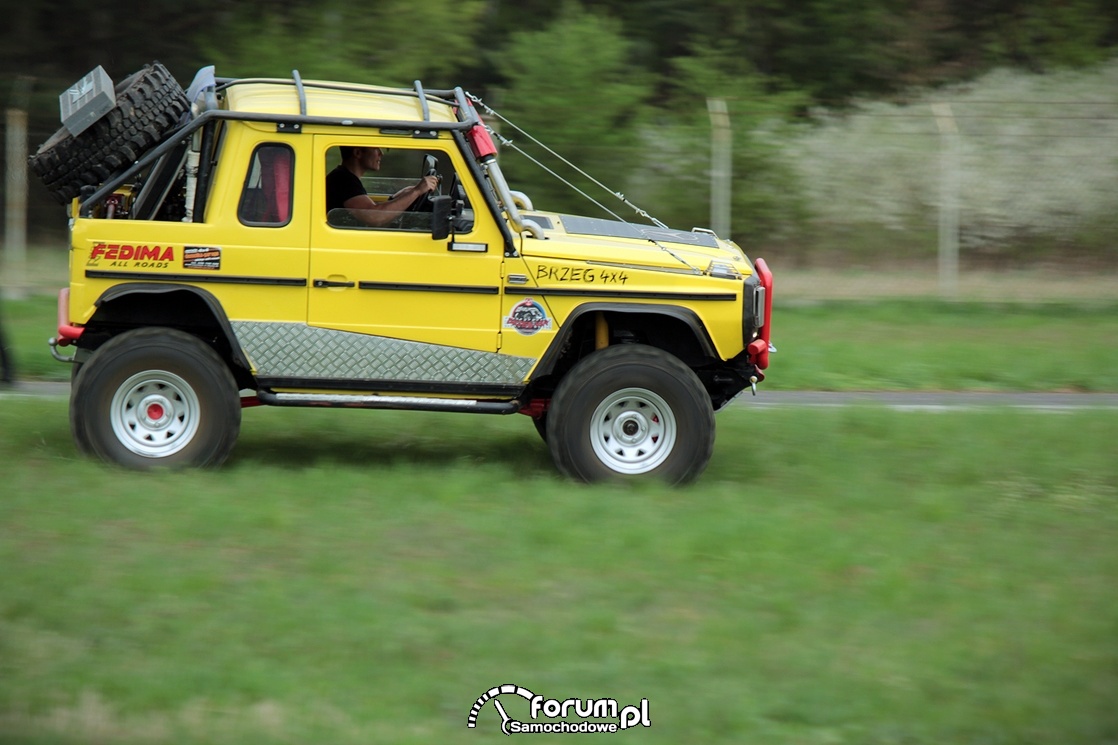Mercedes G, off-road