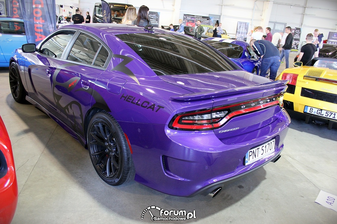 Dodge Charger SRT Hellcat, tył