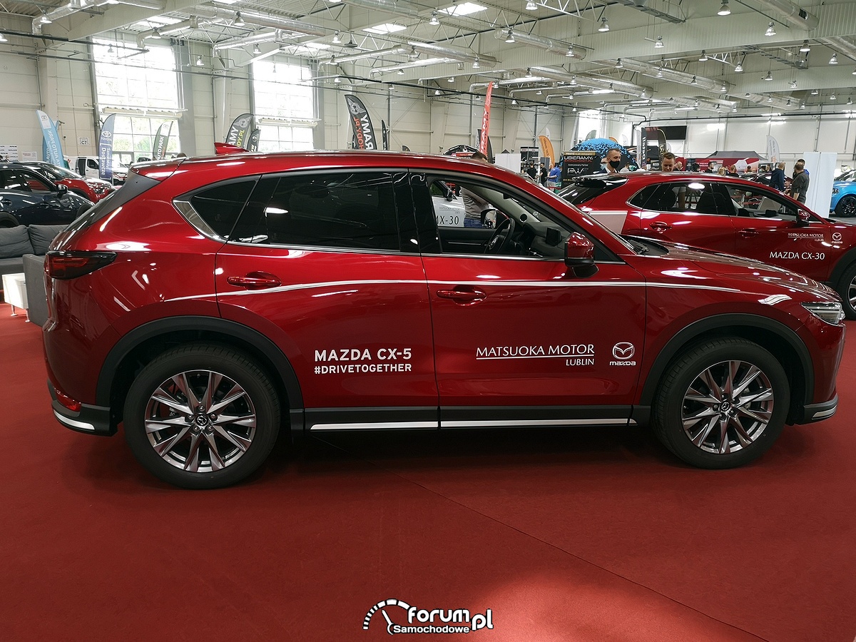Mazda CX5 AWD, bok zdjęcie Moto Session 2020 Lublin
