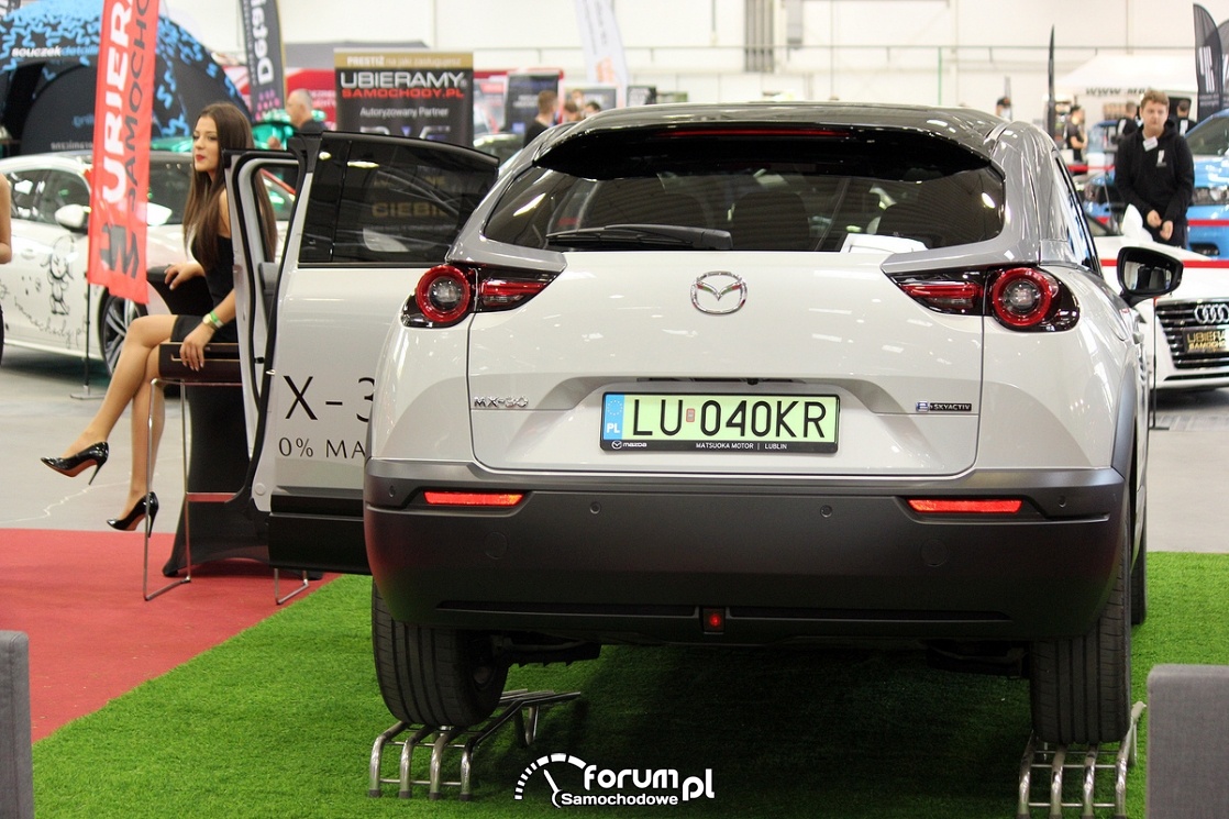 Mazda MX-30, tył