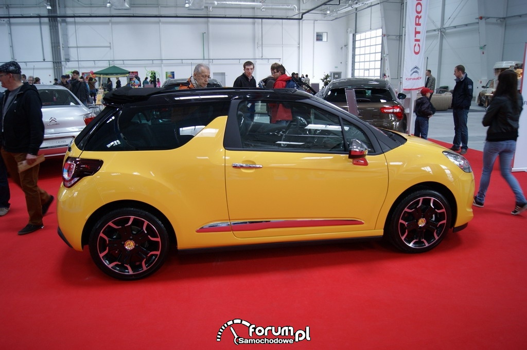 Citroen DS3, bok