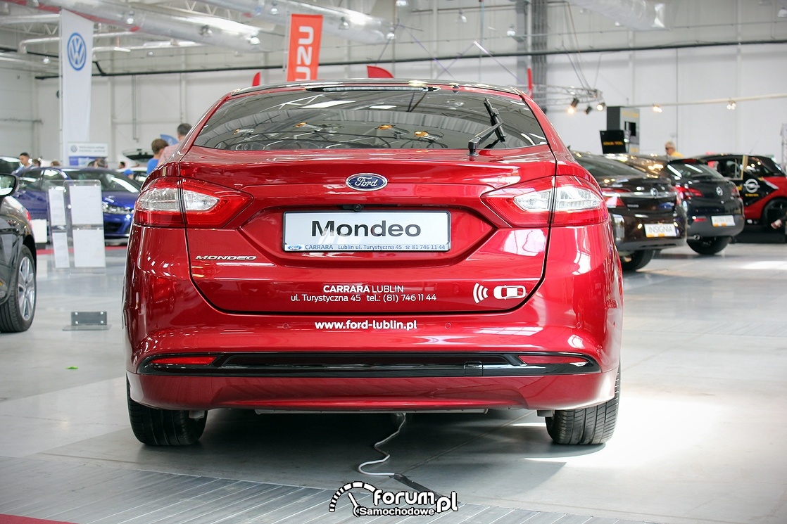 Ford Mondeo, tył