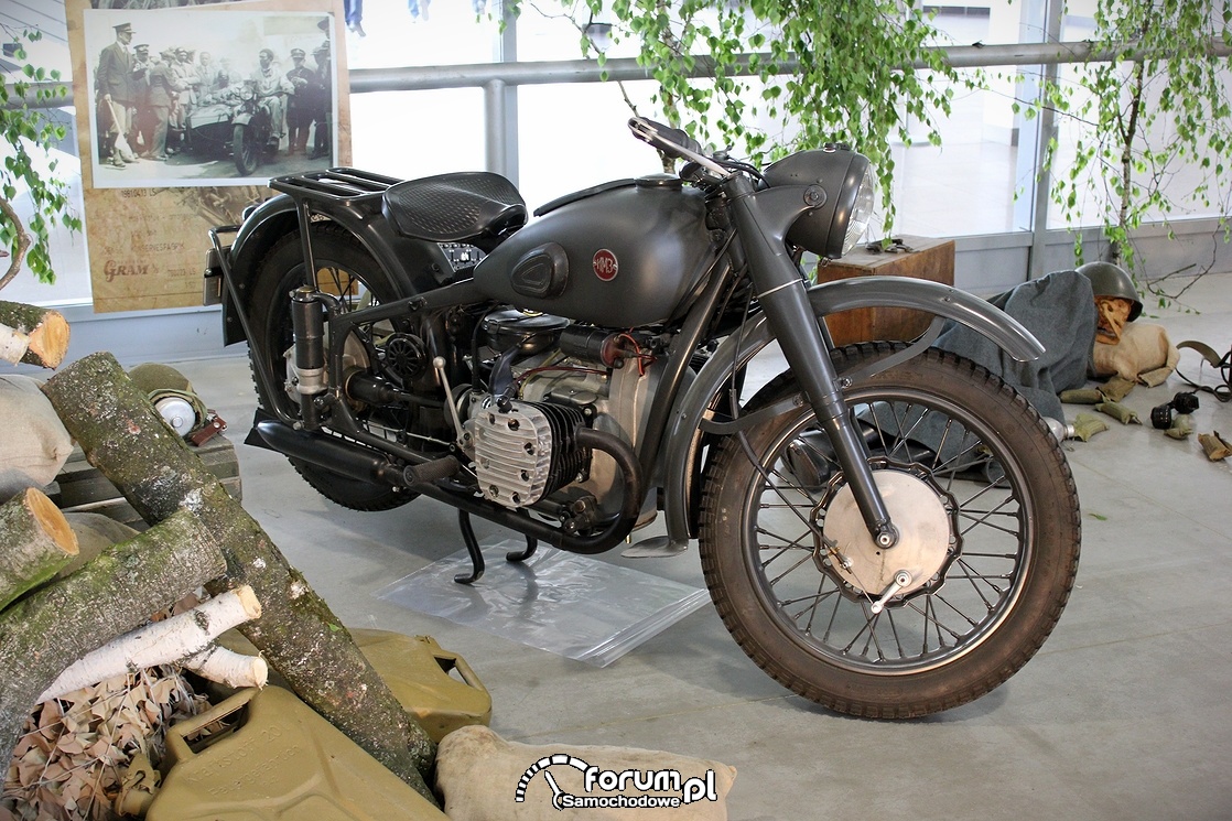 KMZ M-72 22KM, 1956 rok
