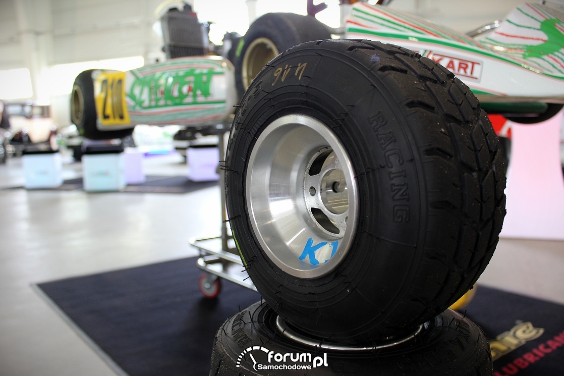 Opony Racing z alufelgą do gokarta