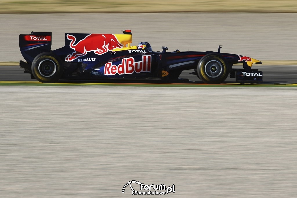 Bolid RB7 Red Bull Racing, 3