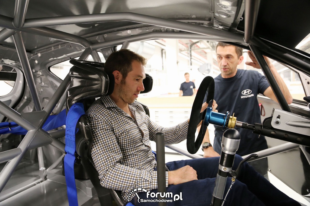 Chris Atkinson w zespole testującym Hyundai Motorsport