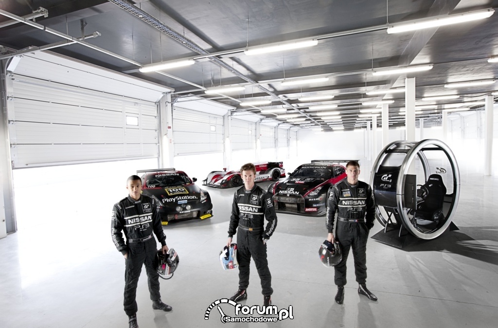GT Academy - samochody i kierowcy