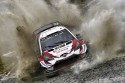 Toyota Yaris WRC, przejazd przez wodę