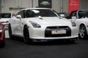 Nissan GTR, przód