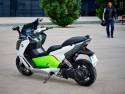 BMW C evolution, skuter elektryczny, podnóżek