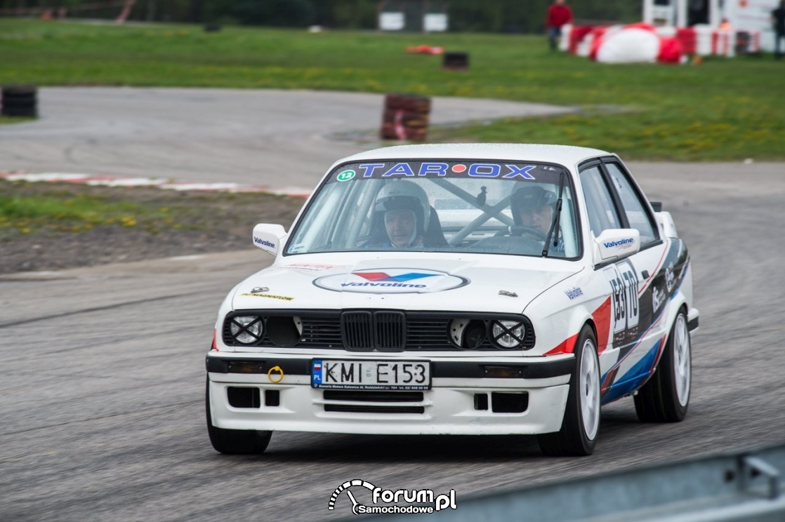 BMW E30