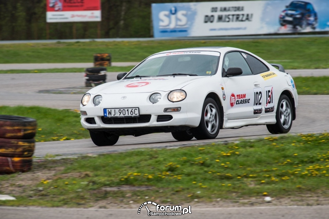 Toyota Celica T200