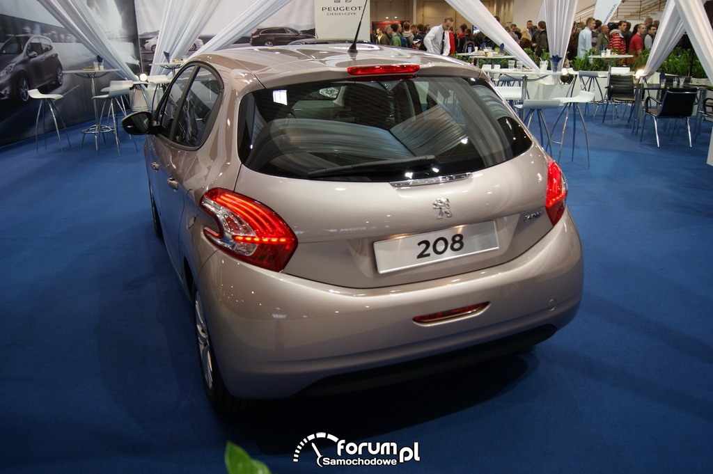 Peugeot 208
