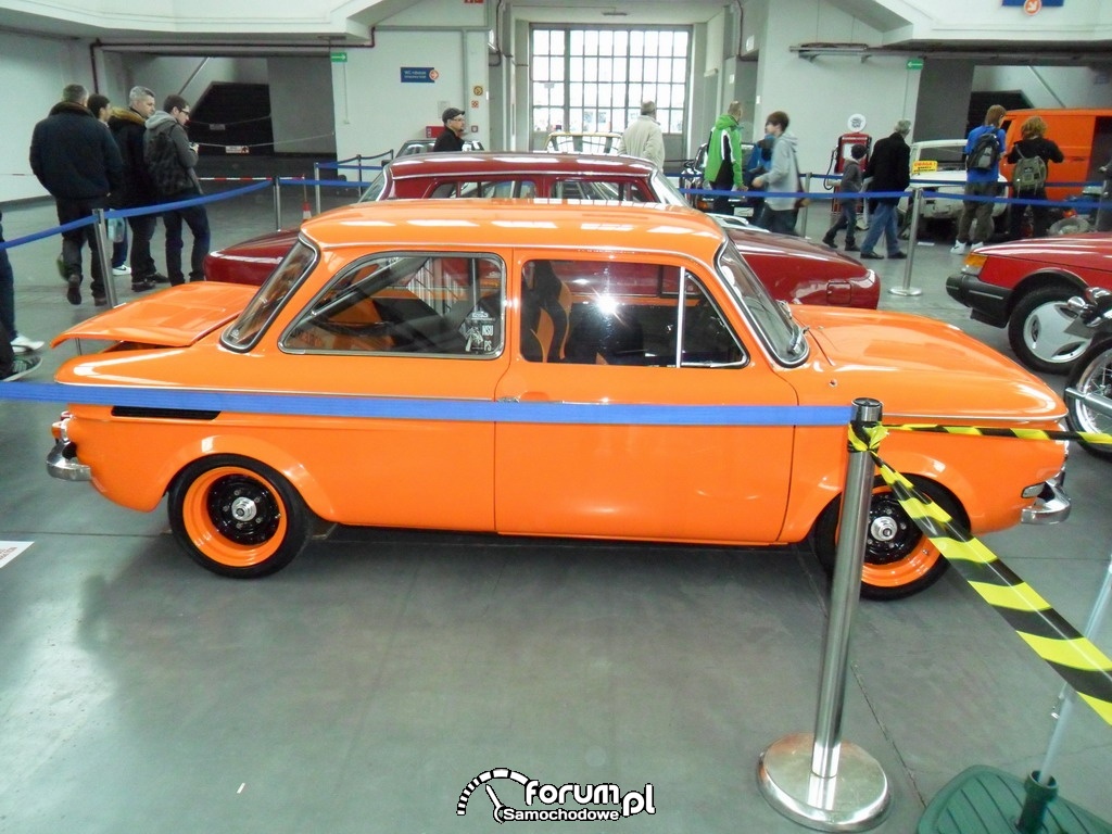 NSU TT, bok