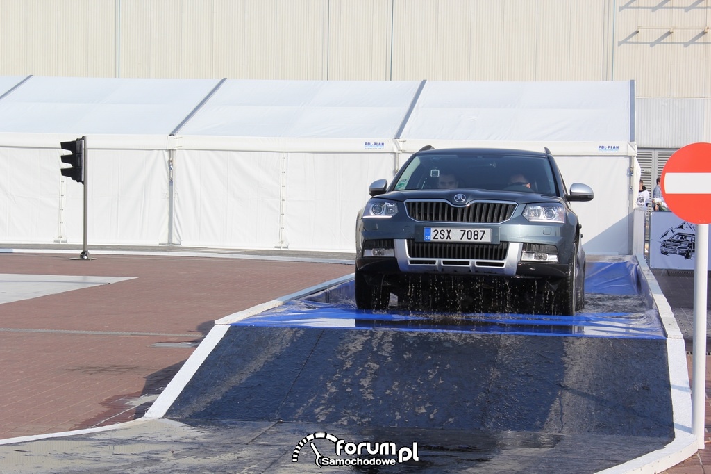 Skoda Yeti, wyjazd z wody