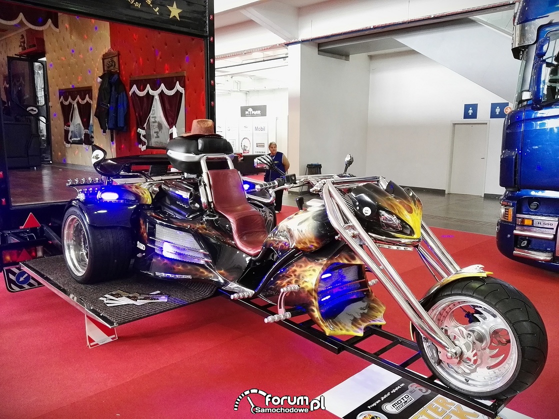 Chopper trójkołowy