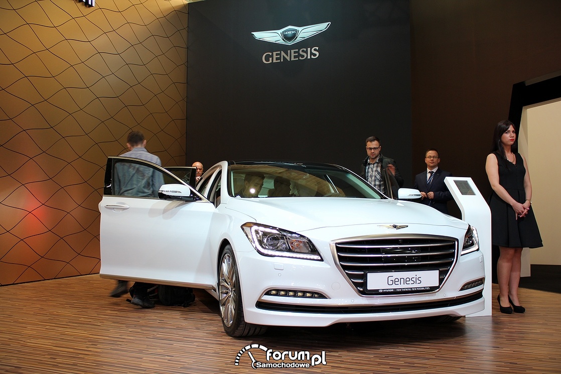 Hyundai Genesis HTRAC 3.8
