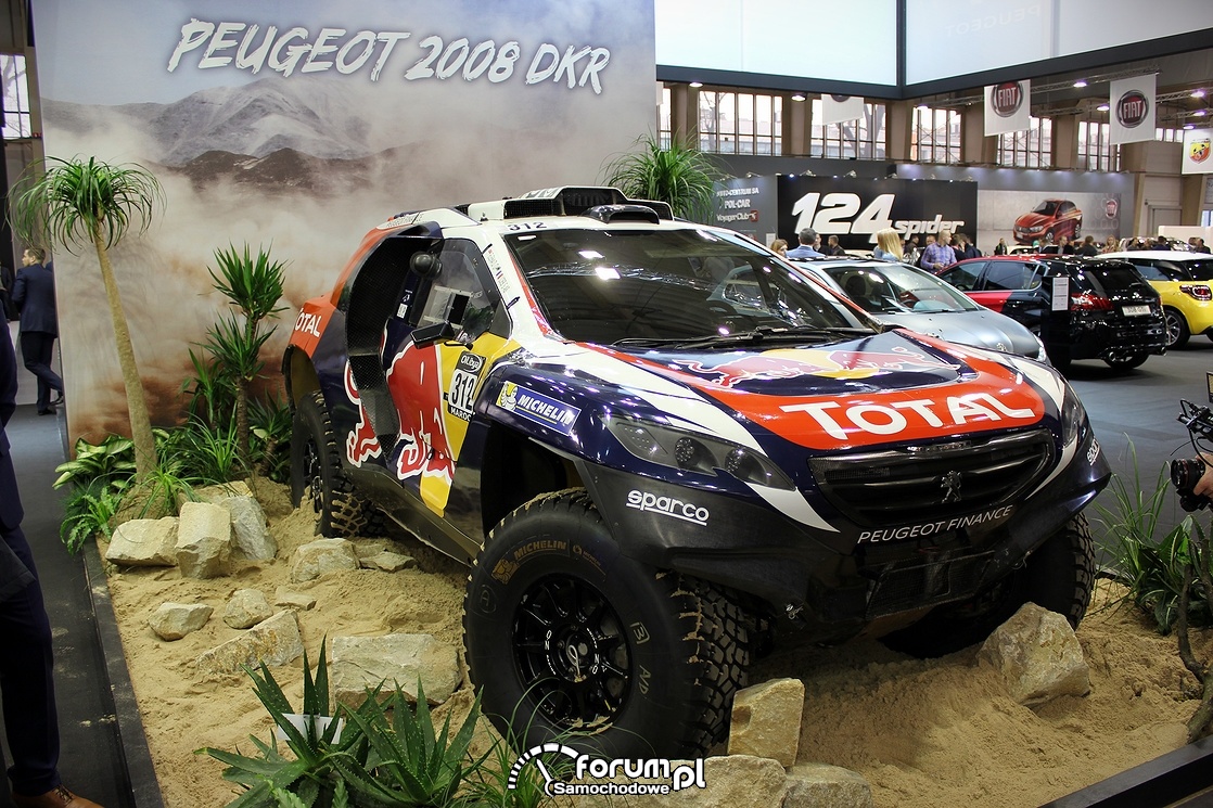 Peugeot 2008 DKR, przód