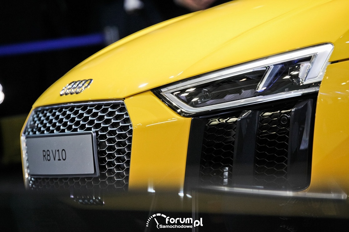Audi R8 V10, przód