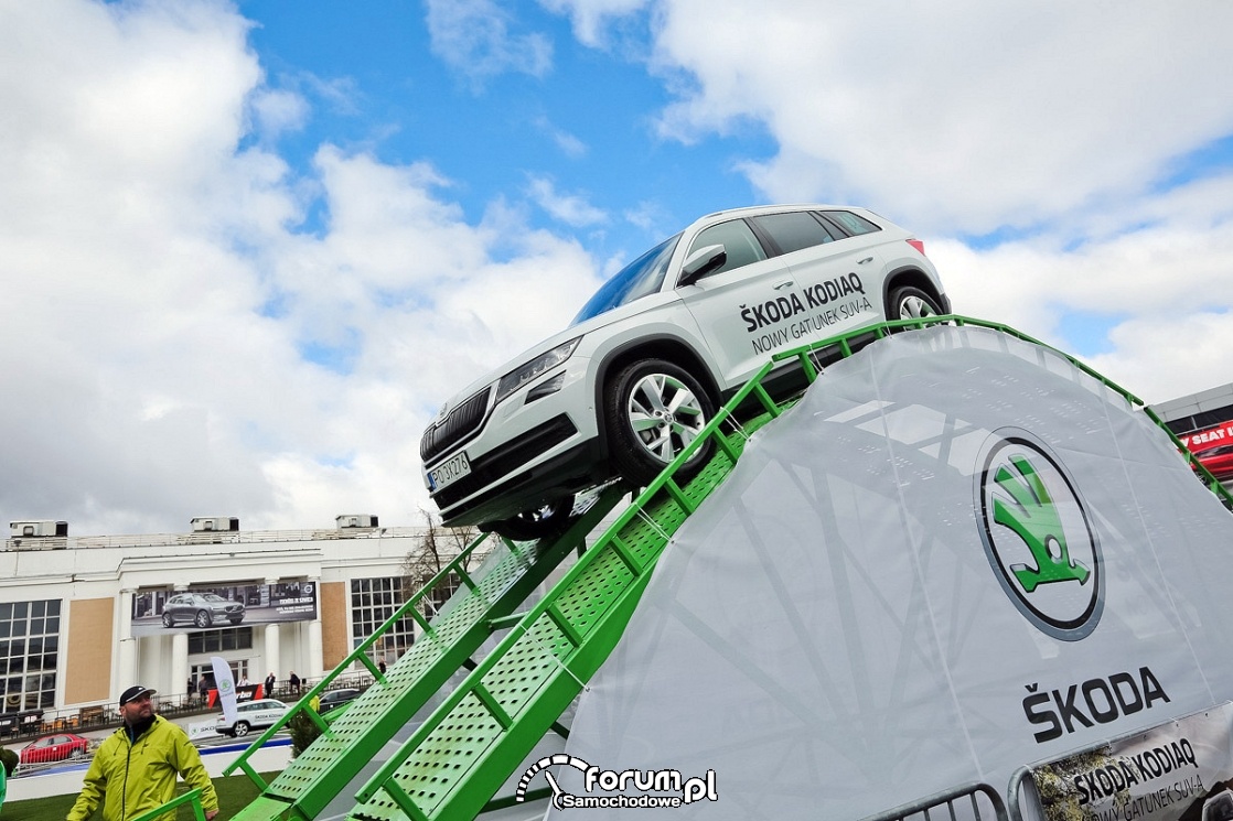 Skoda Kodiaq na rampie