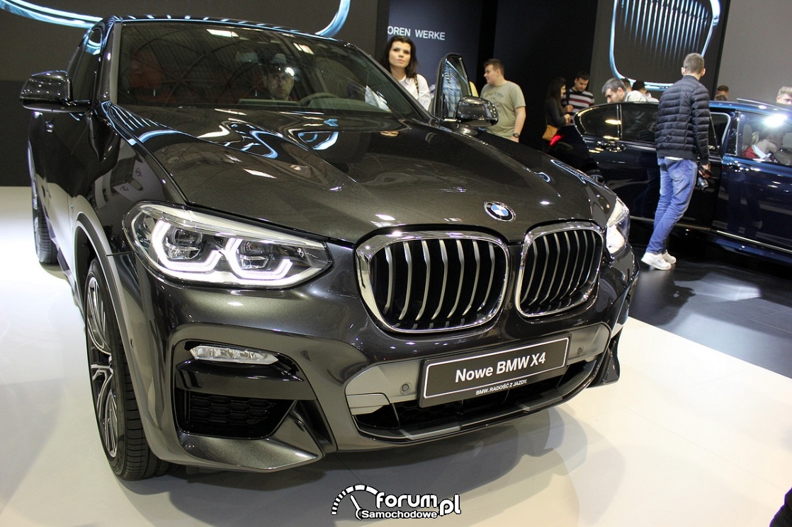 BMW X4, przód