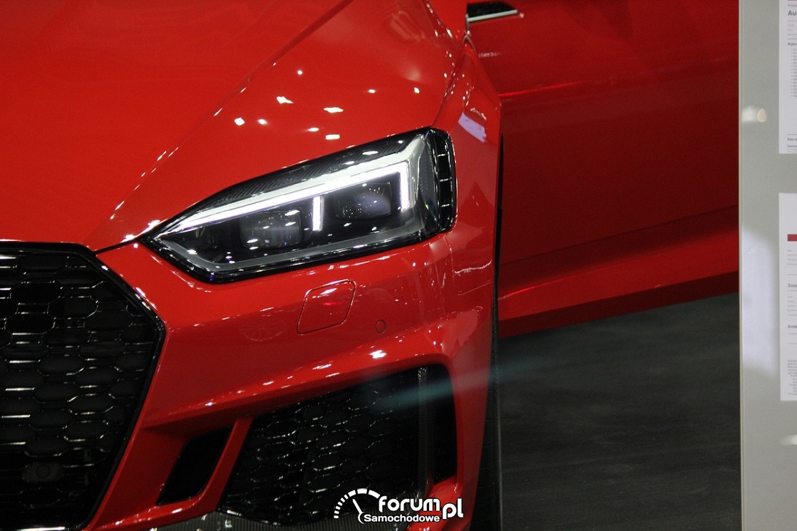 Audi RS7, światła przednie LED