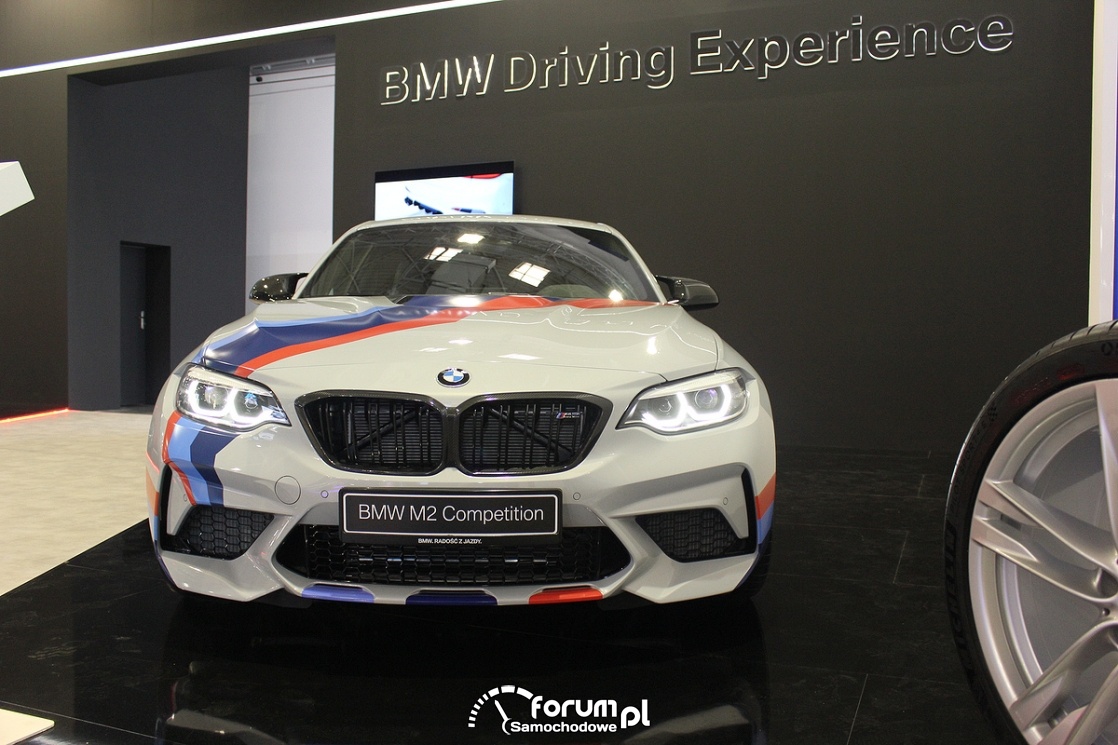 BMW M2 Competition, przód zdjęcie Motor Show 2019 Poznań