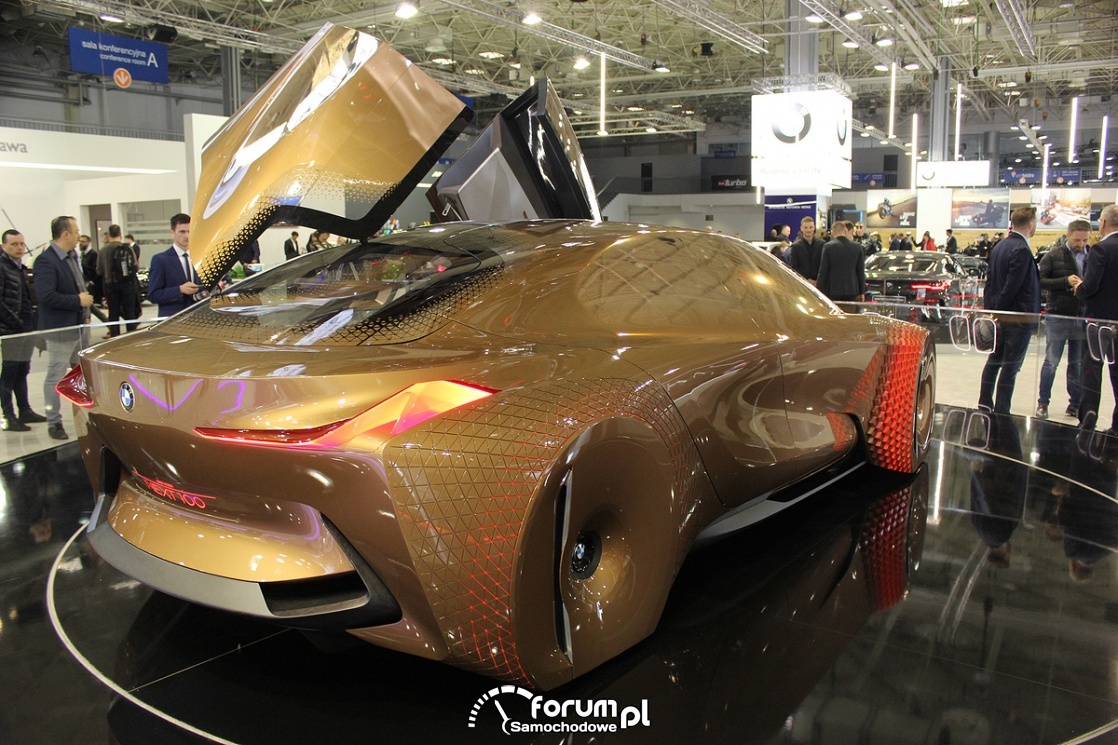 BMW Vision Next 100, 2