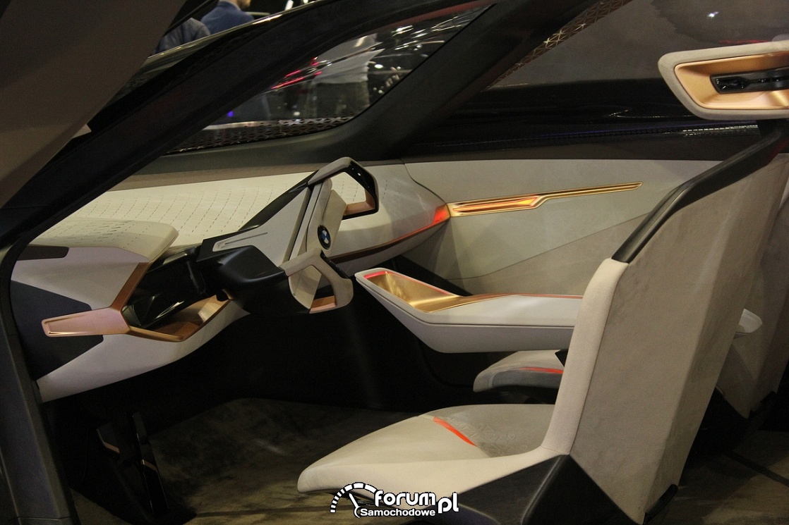 BMW Vision Next 100, przednie fotele, kierownica