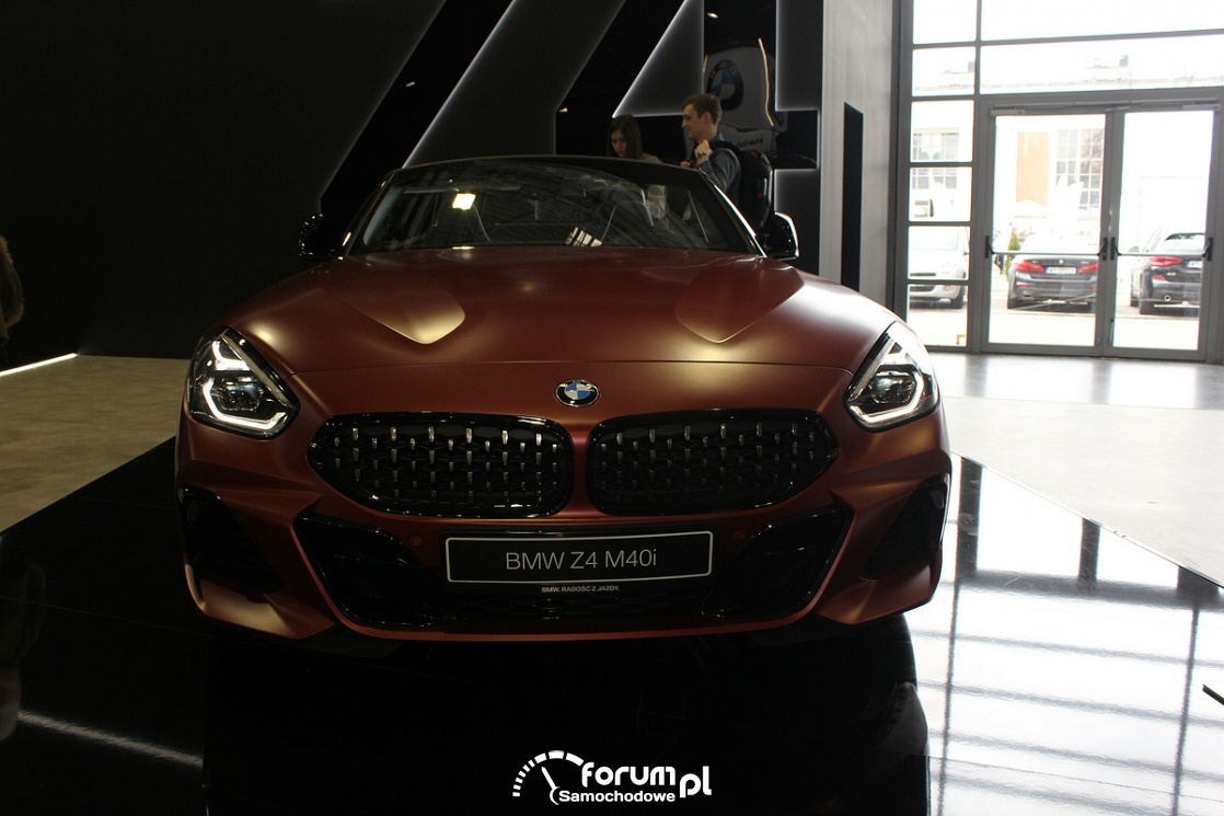 BMW Z4 M40i, przód