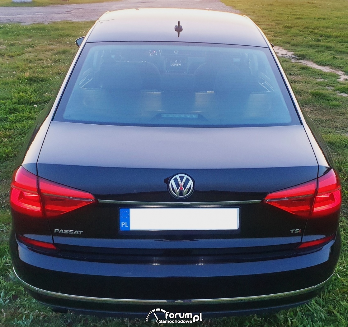 Volkswagen Passat B7 LIFT / B8, tył