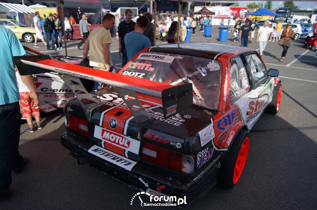 Spojler BMW serii 3 - Samochód do driftu