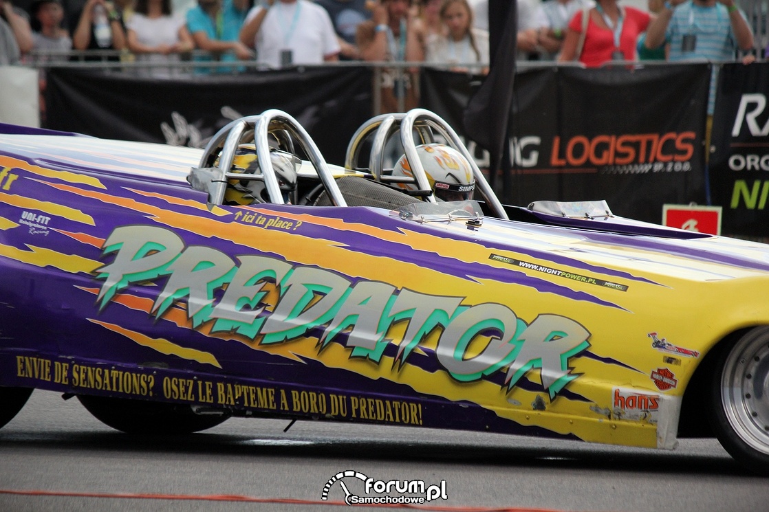 Dragster JET CAR Predator, klatka osłaniająca głowy