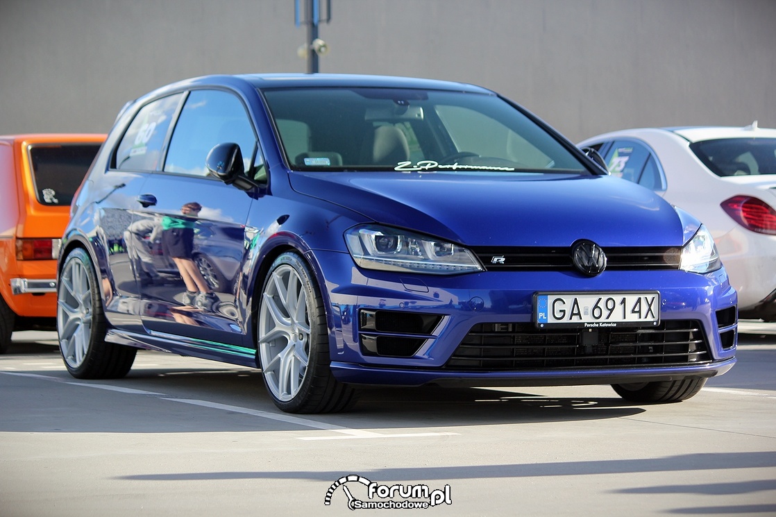 VW Golf VI R