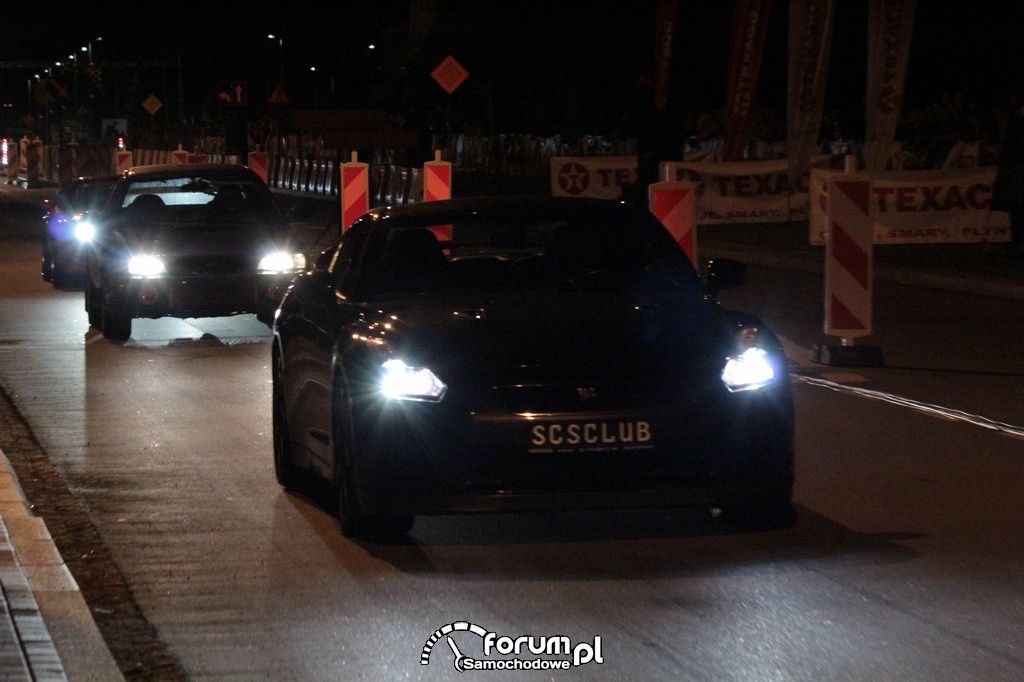 Nissan GTR, przód, noc zdjęcie Night Power GP 2013 Łomża