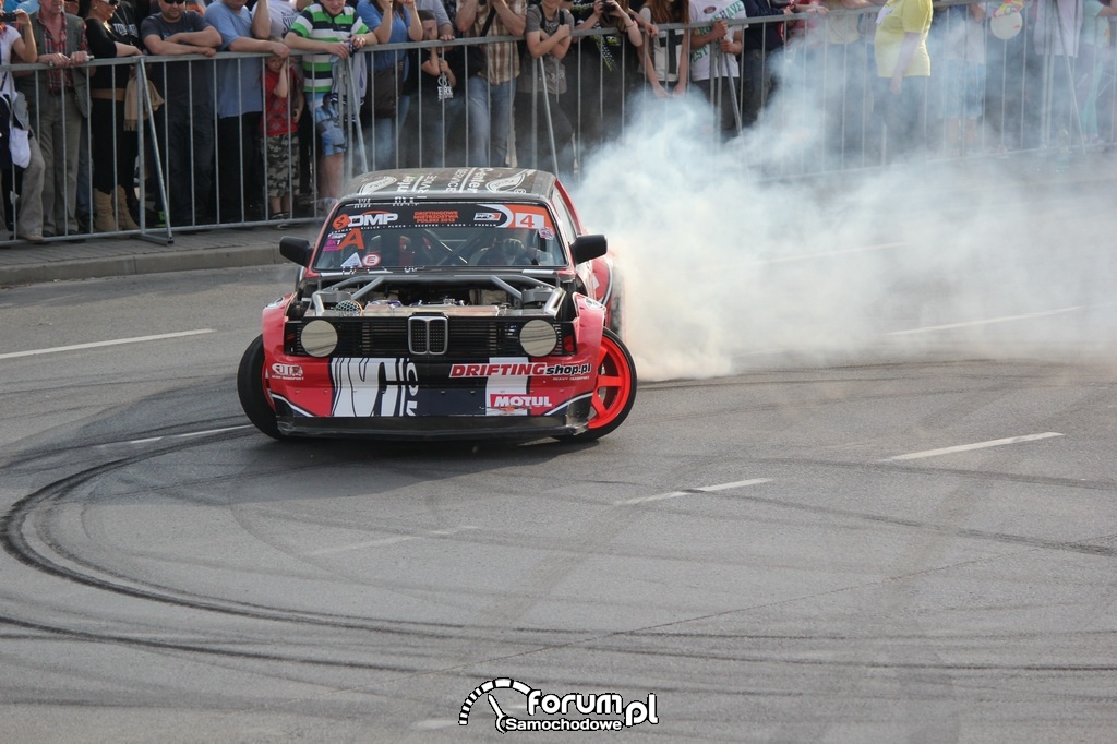 BMW E21 - Rekin, Samochód Marka Wartałowicza, drifting
