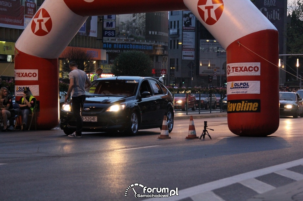 Ford Focus - 136 KM, 320 NM, 1-8 mili