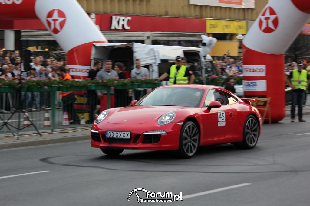 Porsche 911 Carrera S - 400 KM, 440 NM, 4