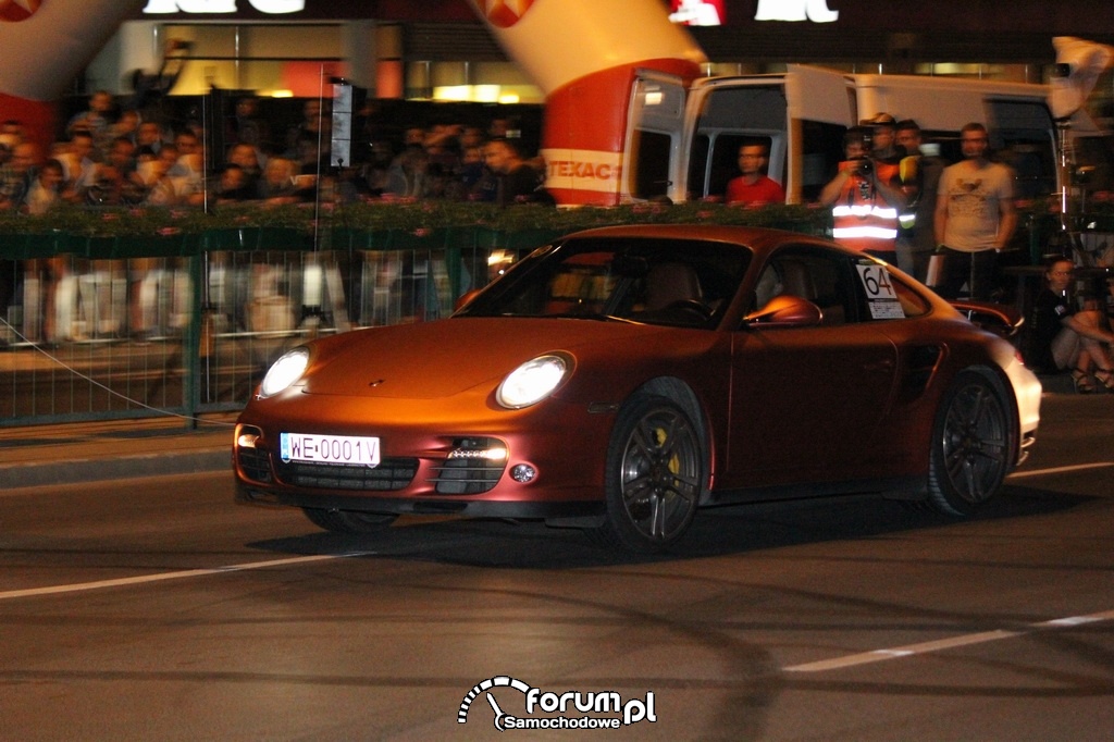 Porsche 911 Turbo - 500 KM, 650 NM