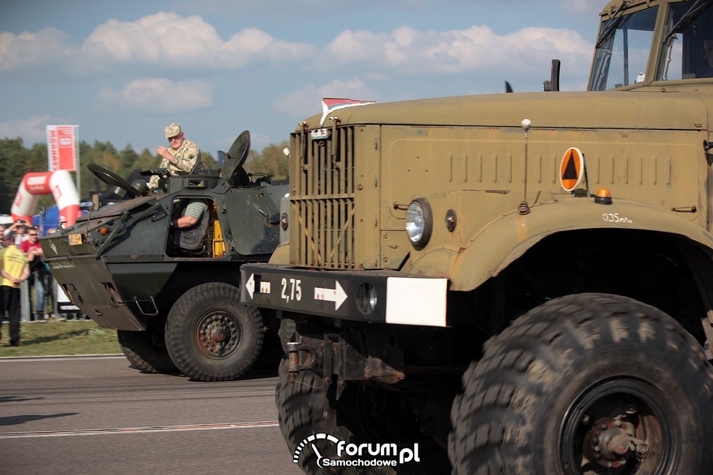 SCOT vs. Kraz 255B
