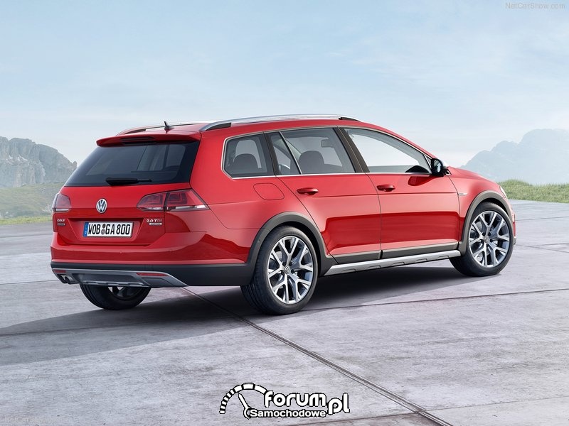 Volkswagen Golf Alltrack (2015)